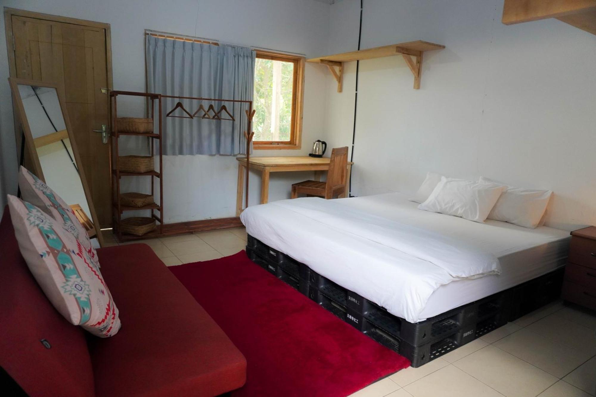 بيت شباب Lotide Surf Camps Lombok Kuta  المظهر الخارجي الصورة